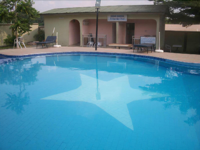 4, Wadoma Royale Hotel, Atwima