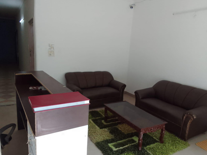 Public Area 2, Hotel Rajvanshi By WB Inn, Karnal