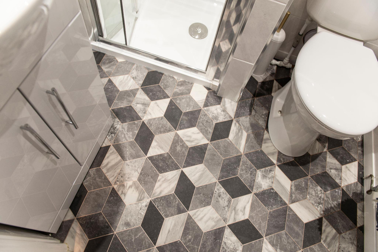 Bathroom 4, Highcliffe by Sasco Apartments, Blackpool