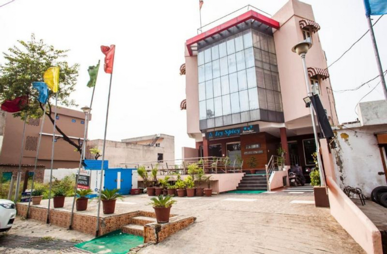Hotel Ashwin, Sirmaur