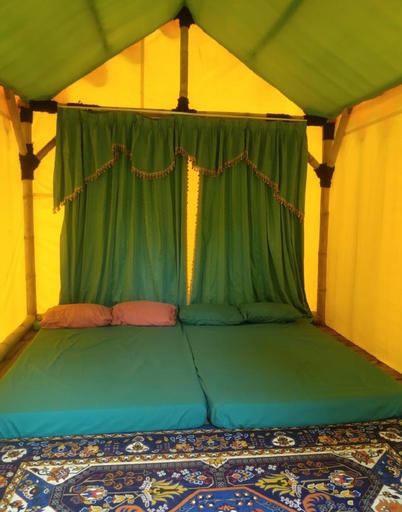 Bedroom 2, Glamping Kalimarno Wonosalam, Jombang