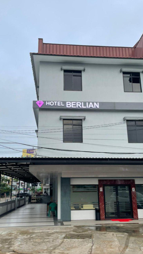 3, Hotel Berlian, Pontianak