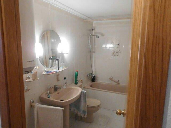 Bathroom, Rental 300 meters from the beach center alcossebre, Castellón