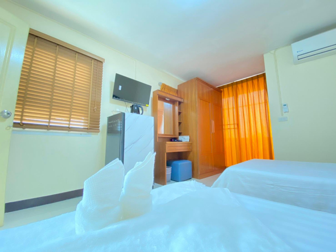 Bangna Apartment Opposite Bitec Bangna, Bang Na