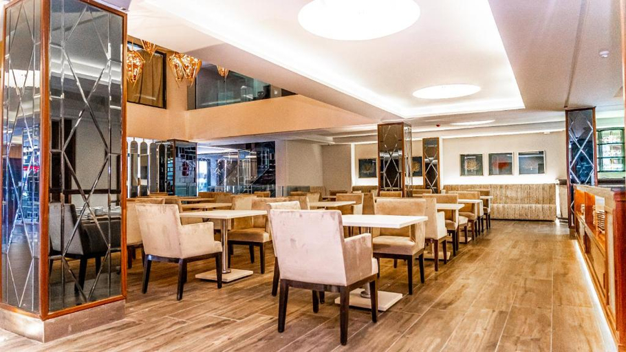 Food & Drinks 5, One Hotel Casablanca, Casablanca