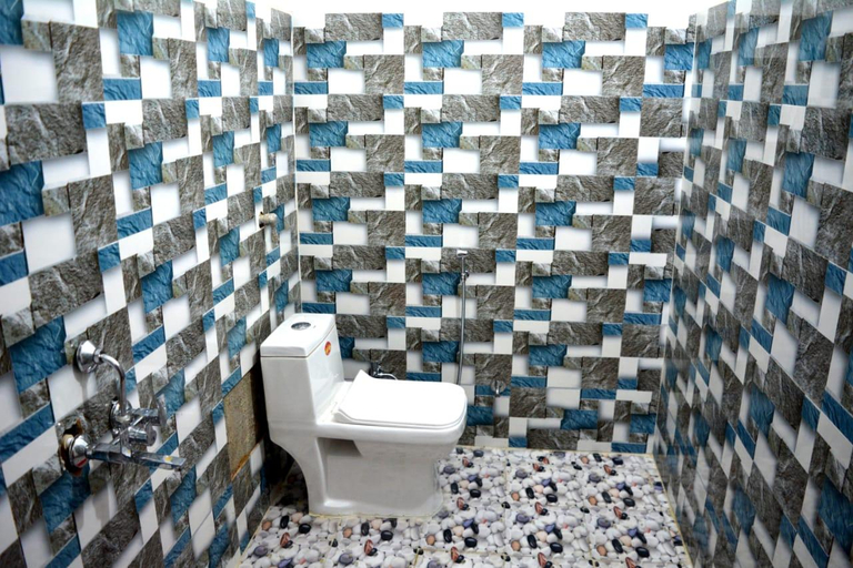 Bathroom 2, Rani Homestay, Chhatarpur