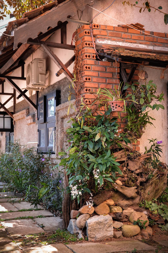 Others 4, Y.O Inn, Kon Tum