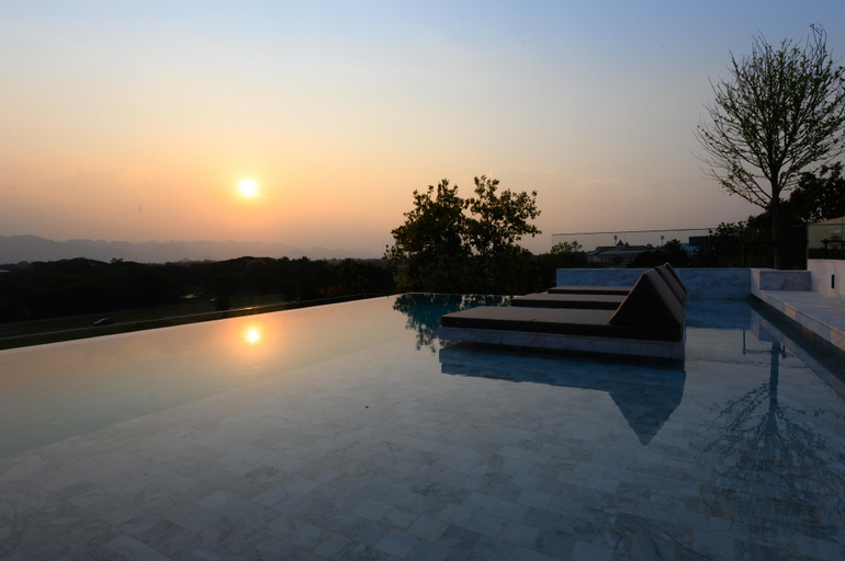 Posh Villa Kanchanaburi, Muang Kanchanaburi