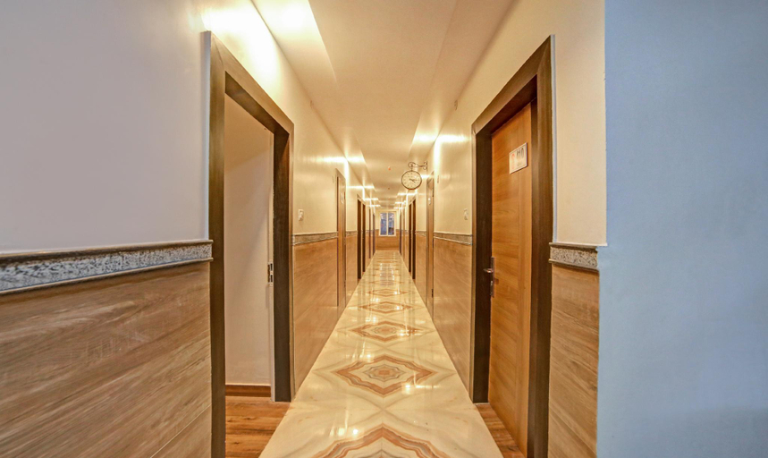 Public Area 3, Treebo Lazystay Elite, Cuttack
