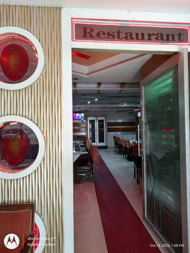Food & Drinks, Hotel Samrat, Jhansi