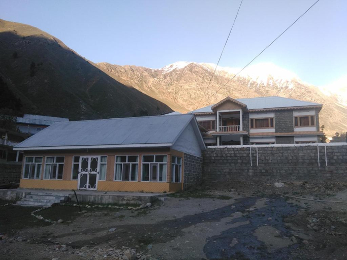 Others 4, Hotel Deep Forest, Hazara