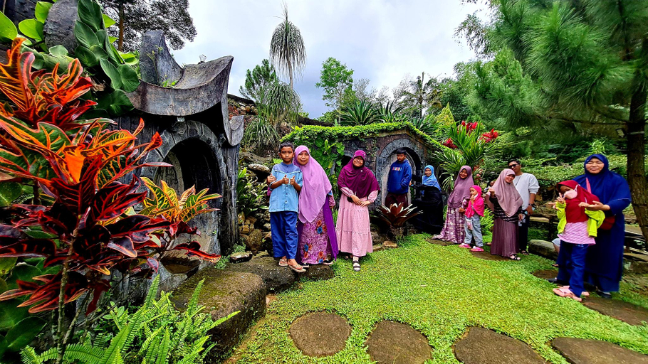 Others 5, Villa Sahabat Puncak, Bogor