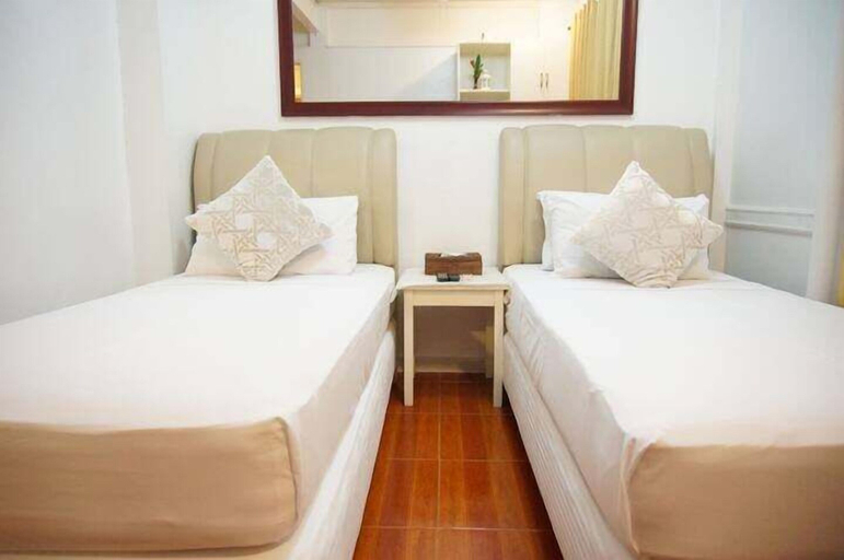 Bedroom 4, Makati Riverside Inn, Makati City