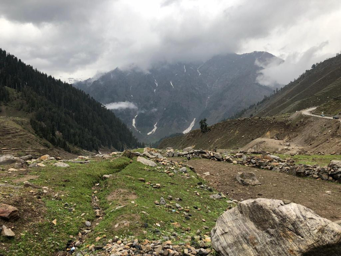 Others 2, Hotel Deep Forest, Hazara