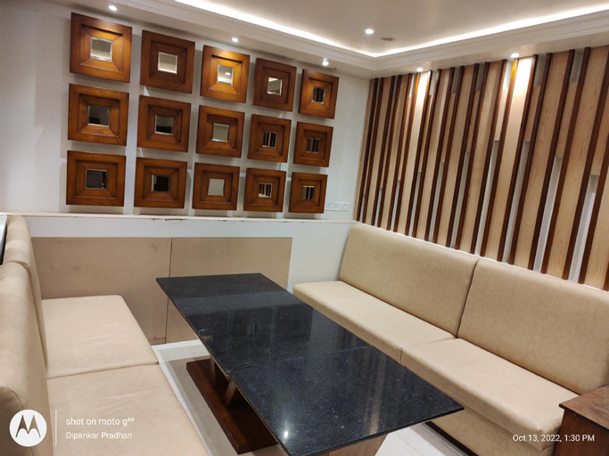 Public Area 5, Hotel Samrat, Jhansi