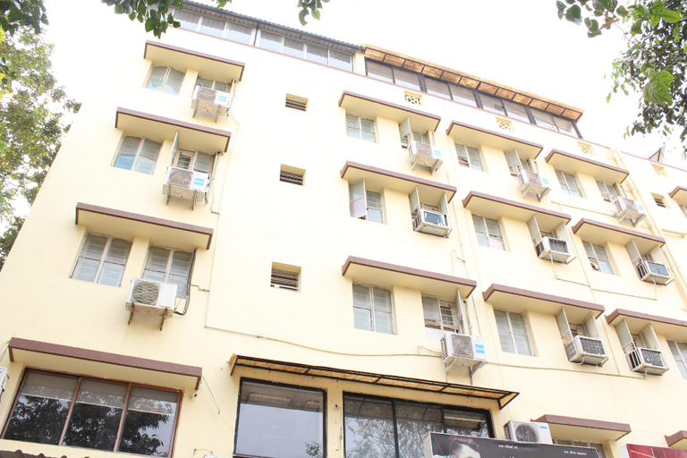 Others 2, Hotel the S.G., Ahmadabad