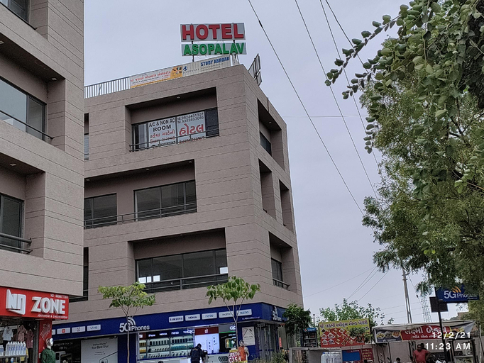 Others 3, Hotel Ashopalav , Gandhinagar