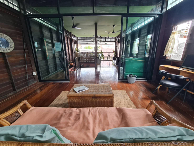 Bedroom 2, Non House Hostel, Phra Nakhon