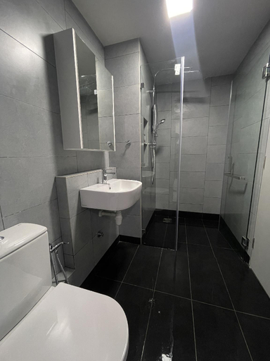 Bathroom, Jesselton Quay@ Sea/Mountain view, 2BR , Kota Kinabalu