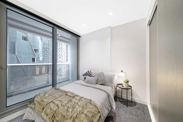 Bedroom 2, A Lux & Modern Apt Next to Southern Cross Station, Melbourne
