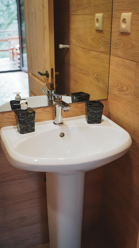 Bathroom 3, Off inn Kazbegi, Kazbegi