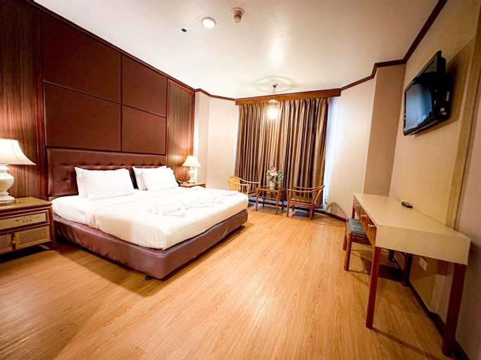 Lertthanee hotel(โรงแรมเลิศธานี), Muang Suphanburi