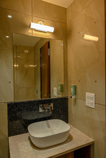 Bathroom 4, M D Farms & Resorts, Mathura