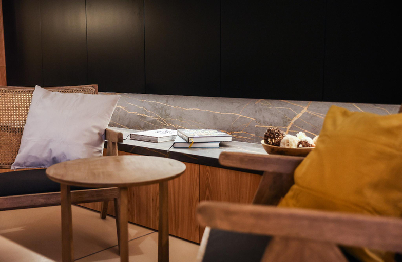 Public Area 3, Mythic Valencia, Valencia