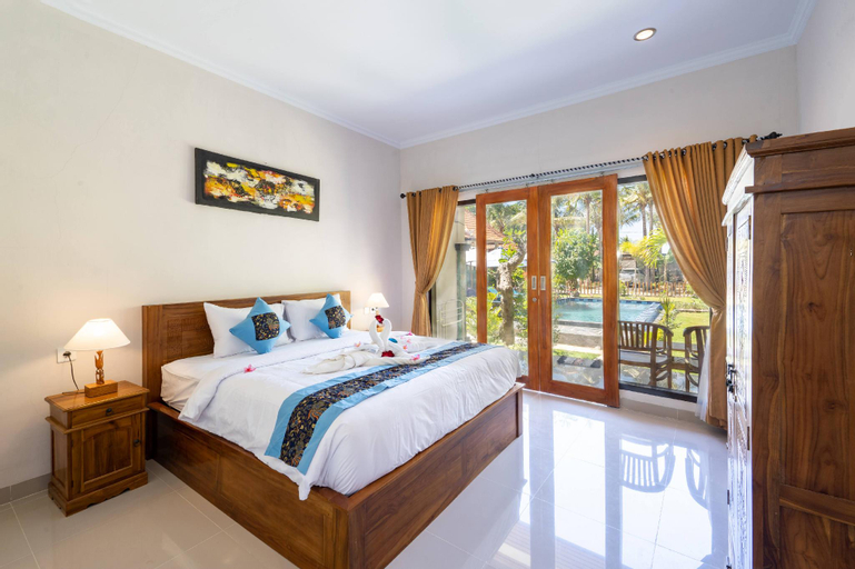 Bedroom 2, Surya Maha Bungallo 4 Deluxe Rooms Pool View #16, Klungkung