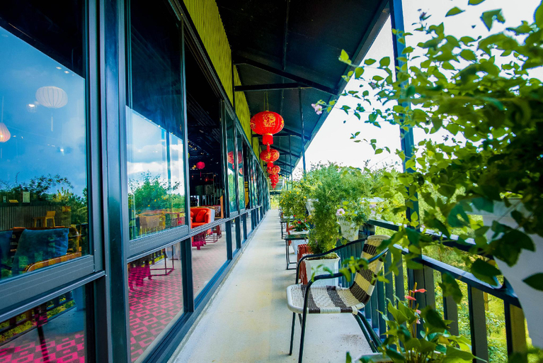 Public Area, Family 64 Home, Mộc Châu