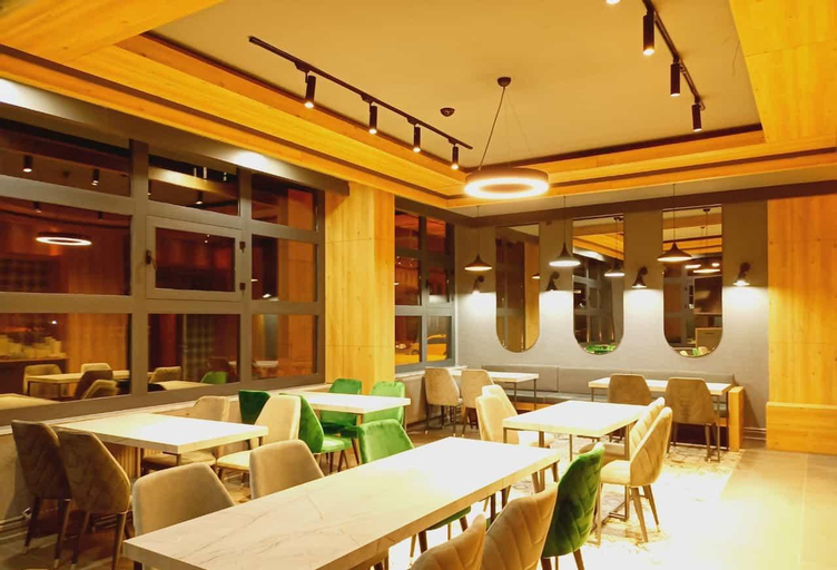 Others 5, Dinamik Otel, Sarıkamış