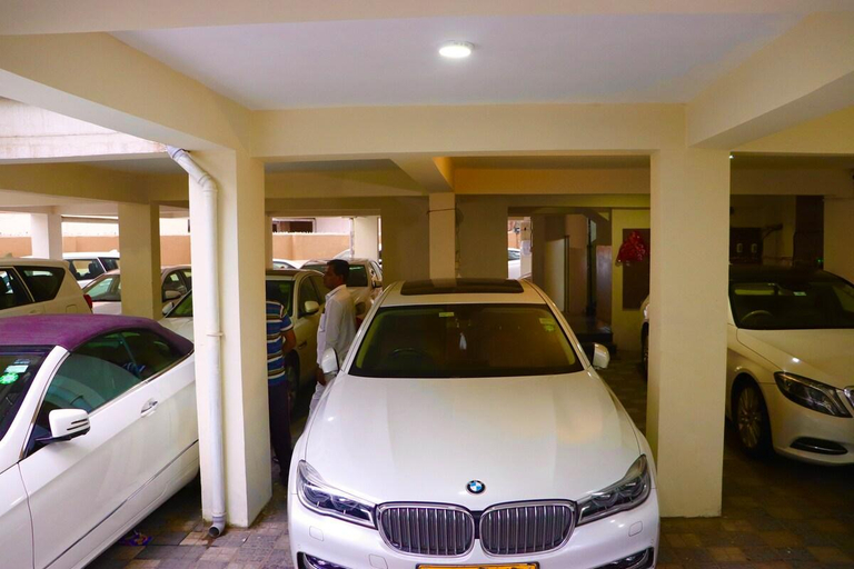 Others 3, Luxury 2BHK, 10 mins from Acropolis Mall Kasba, Kolkata