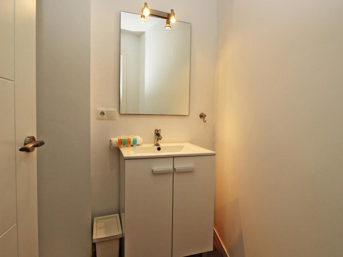 Bathroom 3, Del Parque Flats Suite Malagueta, Málaga
