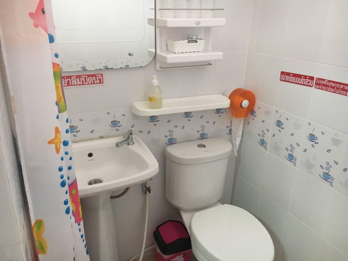 Bathroom 3, Boonjinda Resort, Muang Phitsanulok