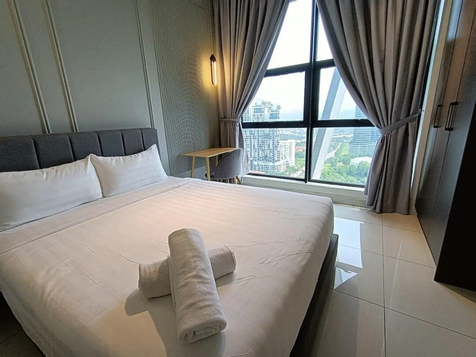 Bedroom 2, Splendid 1BR Suite @ Arte Mont Kiara@MITEC, Kuala Lumpur