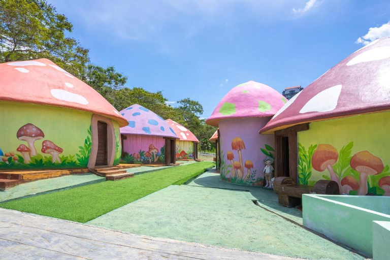 The Mushroom Lot 3177, Alor Gajah