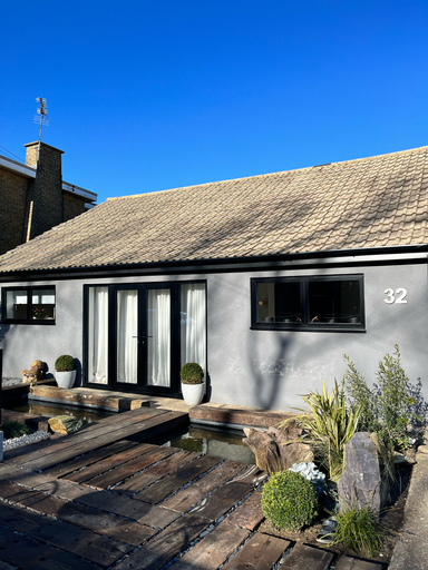 Exterior & Views 1, Beautiful beach house, Kent