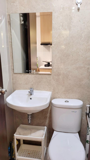 Bedroom 2, Apartemen transpark cibubur by trend property, Depok