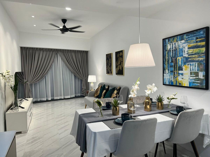 Food & Drinks, The Eaton Residences by Times 8 A, Kuala Lumpur