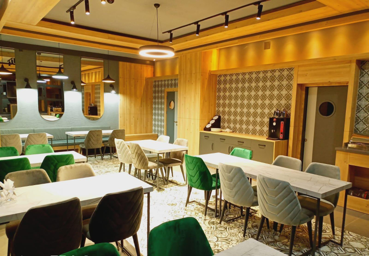 Others 2, Dinamik Otel, Sarıkamış