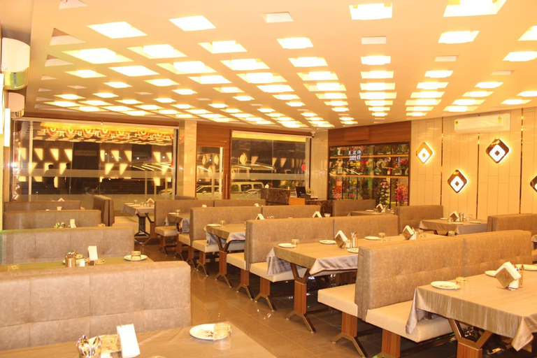Food & Drinks 2, Hotel Empire, Valsad