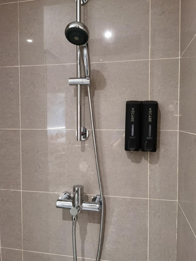 Bathroom 3, The Signature @ Bangsar Trade Centre , Kuala Lumpur