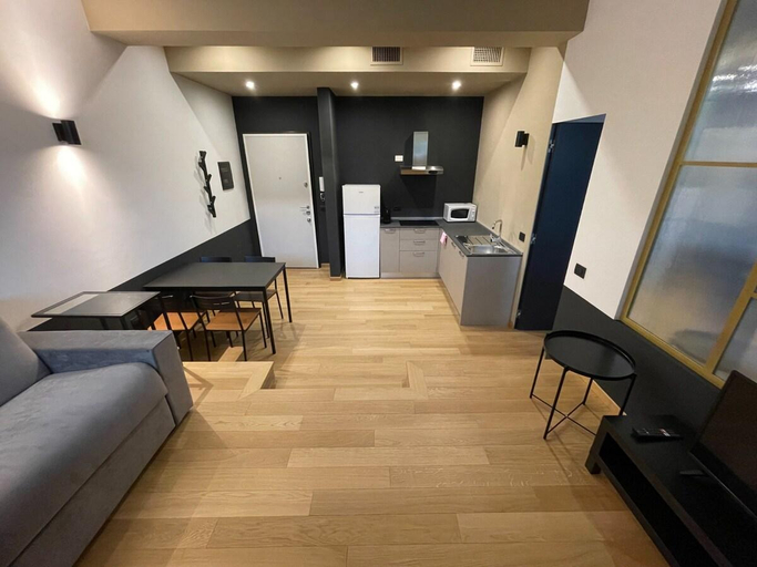 Others 5, BNB Capital Milano Central Station - Moka, Milano