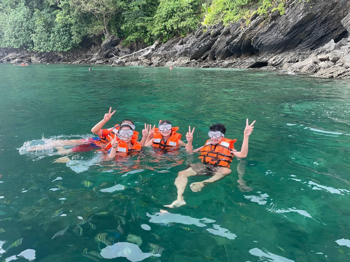 Kook bungalow ,Koh Mook, Kantrang