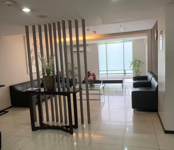 Public Area 2, Sailor Studio Free Netflix @Greenbay Pluit Tower F, Jakarta Utara