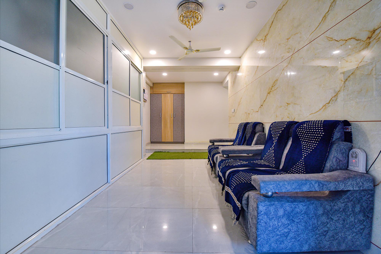 Public Area 2, Fabexpress Canada, Ahmadabad