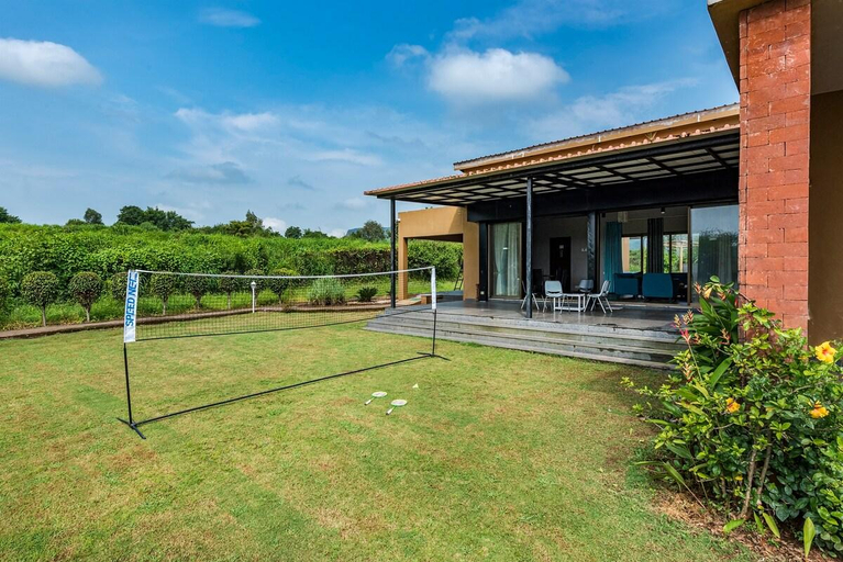 Exterior & Views 1, SaffronStays Rose Vineyard by the Lake, Nashik