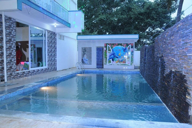 Sport & Beauty 2, Stargate Villa - Exotic Luxury Villa with pool, Bangalore