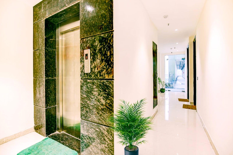 Public Area 2, Lycoris Hotel, Sahibzada Ajit Singh Nagar
