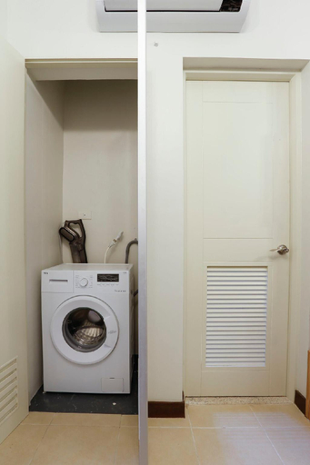 Bathroom 4, Verdon Parc 2 bedroom apartment Ocean view, Davao City
